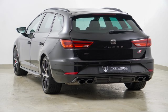 SEAT Leon Cupra 300 Carbon Edition 4Drive VIRTUAL ACC - bilder 4