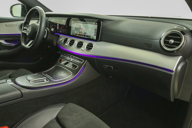 Mercedes-Benz E 400 d 4M AMG Line Distr AHK 360K Head-up Luft - bilder 8