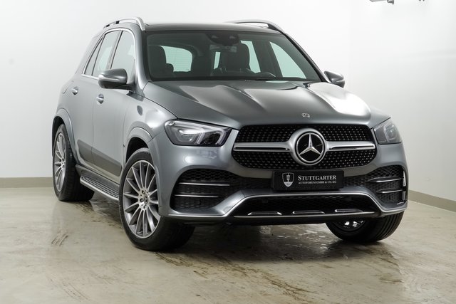Mercedes-Benz GLE 350 d 4M AMG Line Pano 360K Distr AHK HUD - bilder 1