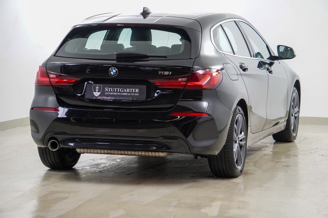 BMW 118 i Sport Line Aut. Virtual cockpit LED PDC - bilder 6