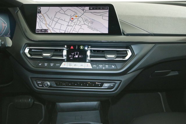 BMW 118 i Sport Line Aut. Virtual cockpit LED PDC - bilder 10