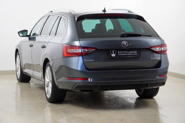 Skoda Superb Combi Style Navi Kamera LED - bilder 4