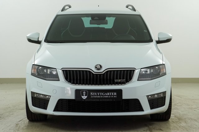 Skoda Octavia Combi RS - photo 2