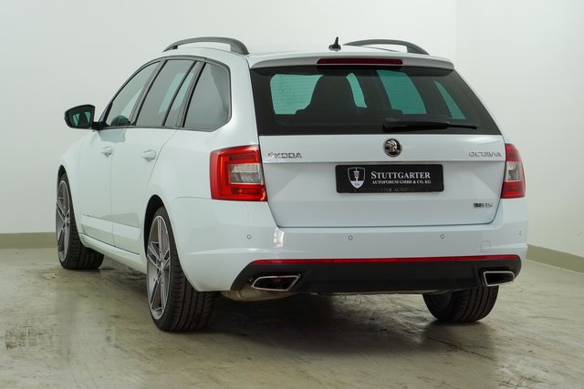 Skoda Octavia Combi RS - photo 4