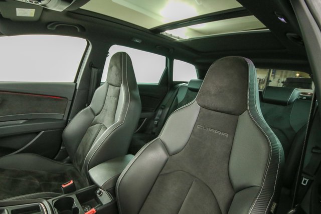 CUPRA Leon Cupra 300 Carbon Edition 4Drive VIRTUAL ACC - bilder 9