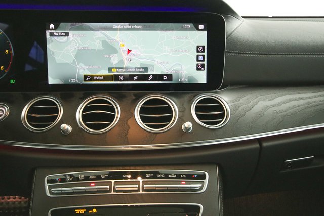 Mercedes-Benz E 400 d 4M AMG Line Pano 360K Distronic Leder - foto 10