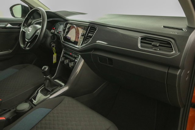 Volkswagen T-Roc IQ.DRIVE R Line Navi ACC Kamera - foto 8