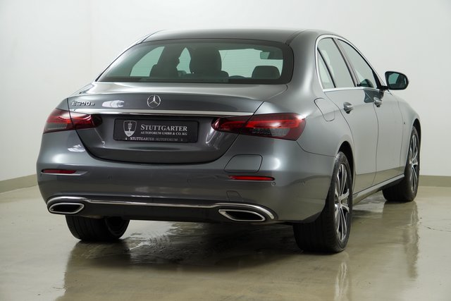 Mercedes-Benz E 300 e Avantgarde Kamera MBUX DAB Teilleder - photo 6