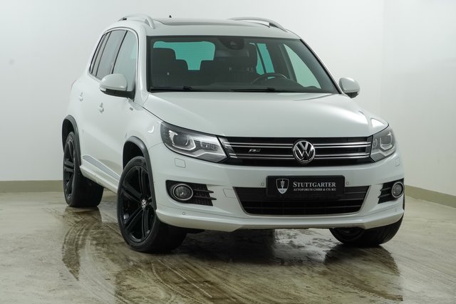 Volkswagen Tiguan Lounge 4Motion R-Line Pano AHK DYNAUDIO - bilder 1
