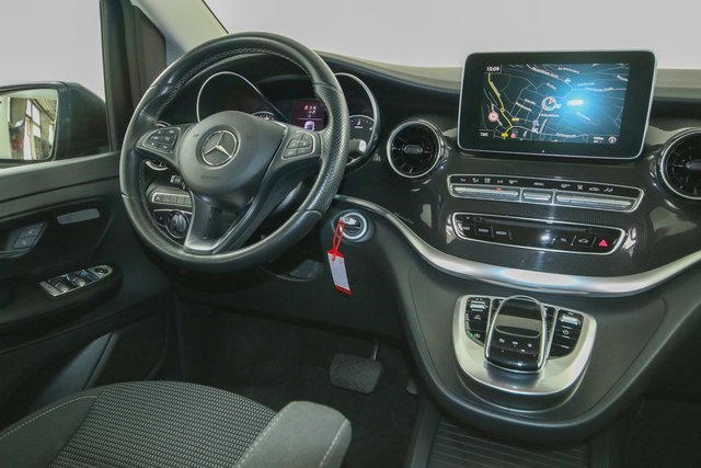 Mercedes-Benz V 300 d EDITION lang Distronic Navi LED Kamera - photo 9