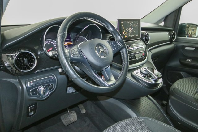 Mercedes-Benz V 300 d EDITION lang Distronic Navi LED Kamera - photo 7