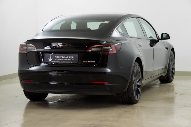 Tesla Model 3 Performance Dual AWD Pano Kamera LED - bilder 6