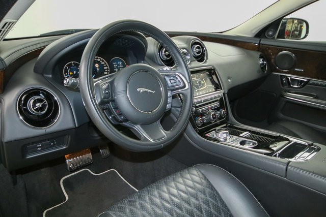 Jaguar XJ50 Portfolio Pano ACC Keyless Kamera Sitzbelüf - photo 7