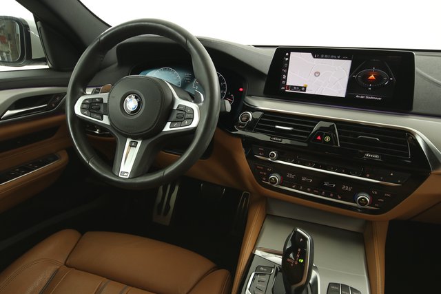 BMW 640 i GT xDrive M Sport Head-up Memory Kamera AC - bilder 9