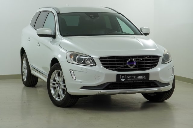 Volvo XC60 Summum Leder Kamera Standheizung AHK - photo 1
