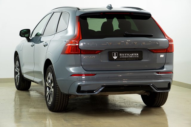 Volvo XC60 R Design Plus Dark Recharge Plug-I AWD ACC - bilder 4