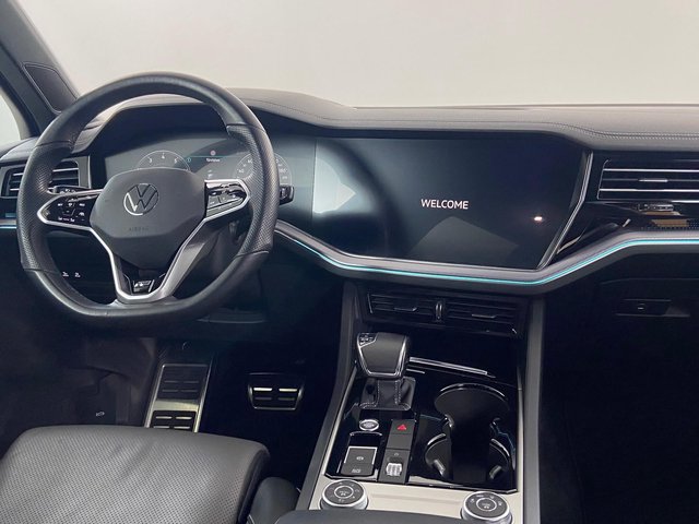 Volkswagen Touareg R-Line 4Motion Matrix Luft Head-up Black - bilder 9