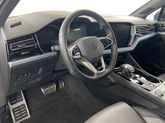 Volkswagen Touareg R-Line 4Motion Matrix Luft Head-up Black - bilder 7