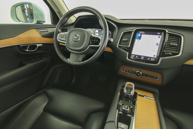 Volvo XC90 Inscription AWD ACC 360K Pano H&K 7 Sitze - photo 9