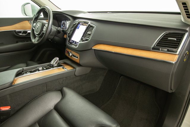 Volvo XC90 Inscription AWD ACC 360K Pano H&K 7 Sitze - photo 8
