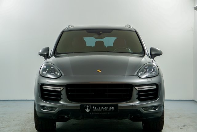 Porsche Cayenne Turbo Pano ACC LED Sitzbelüft - photo 2