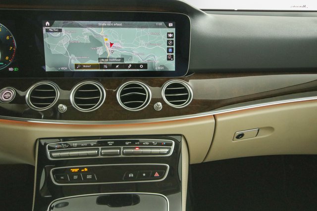 Mercedes-Benz E 450 4Matic Leder 360 Kamera Distronic Leder - bilder 10