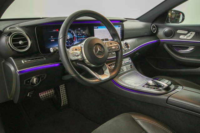 Mercedes-Benz E 350 d AMG Line 360K Distr AHK Memory - foto 7