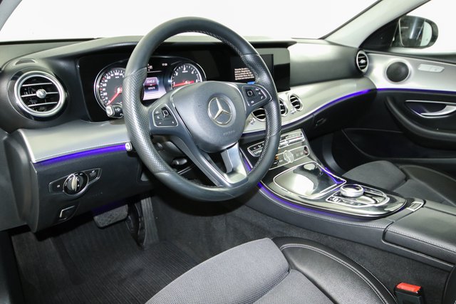 Mercedes-Benz E 220 d 9G Avantgarde Navi Kamera - bilder 7