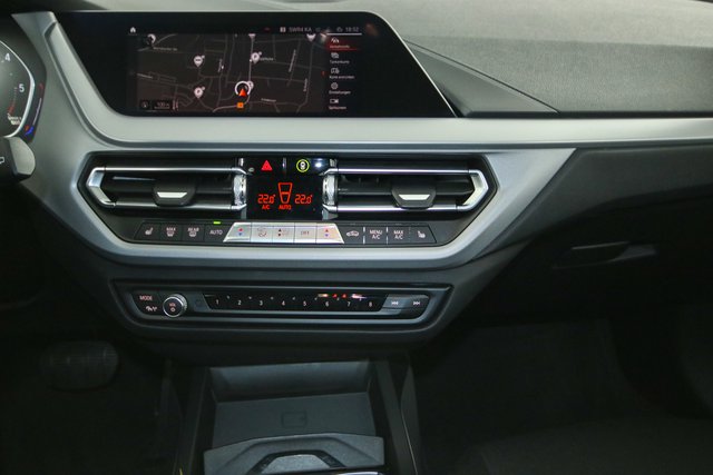 BMW 118 d Advantage LED Navi - bilder 10