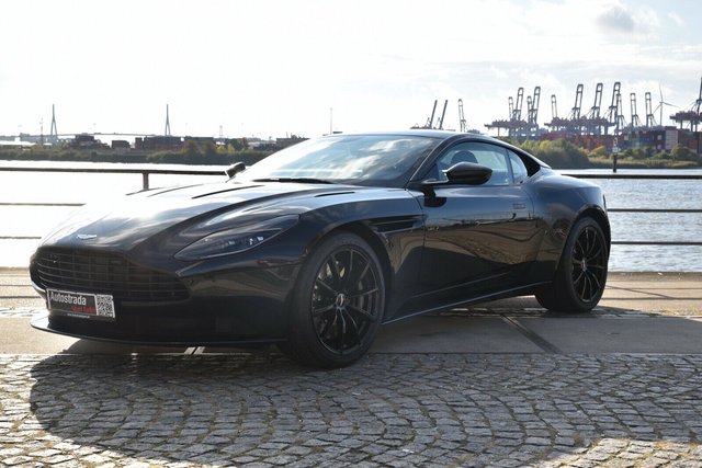 Aston Martin - neu oder gebraucht verkauft in Hamburg