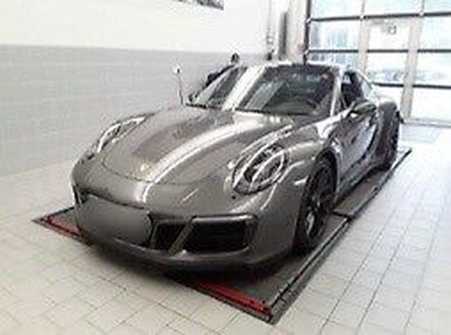Porsche 911 Carrera GTS Gebrauchtwagen Kaufen | EZ 05/2017 | Preis 103.900 €