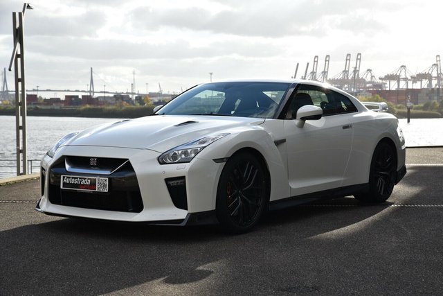 Nissan GT-R Gebrauchtwagen Kaufen | EZ 10/2017 | Preis 74.900 €