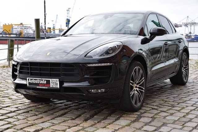 Porsche Macan GTS Used vehicle for sale | First registration 04/2017 | Price 56.900 €