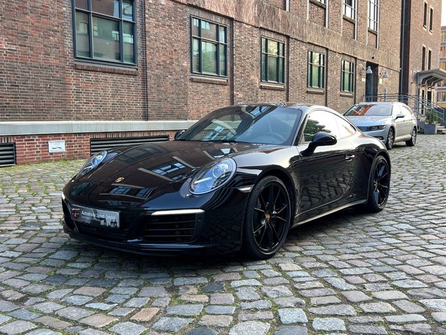 Porsche 991 Carrera 4 Coupe AbstandsTempomat Rückfahrkamera Gebrauchtwagen Kaufen | EZ 07/2018 | Preis 110.991 €