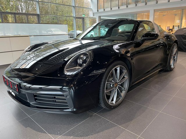 Porsche 992 Targa 4 Sport-Auspuffanlage Rückfahrkamera Used vehicle for sale | First registration 07/2021 | Price 147.500 €