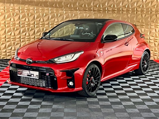 Toyota Yaris GR4 High Performance Parket Sofort Verfügbar Gebrauchtwagen Kaufen | EZ 12/2021 | Preis 41.900 €
