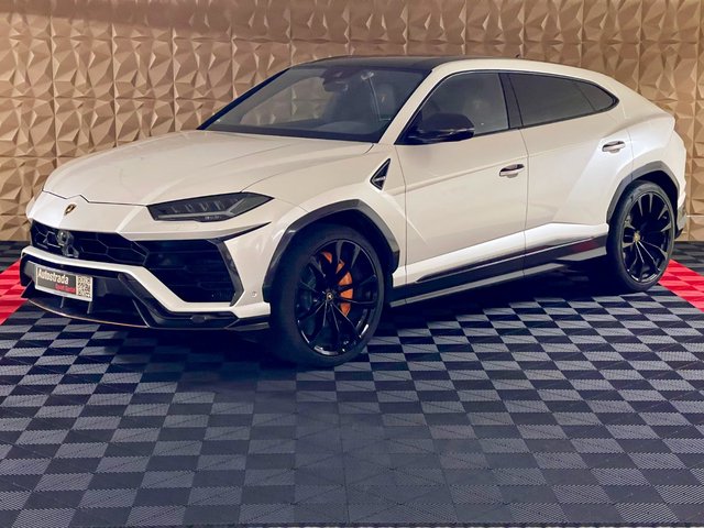 Lamborghini Urus Bang&Olufsen Sound System Gebrauchtwagen Kaufen | EZ 10/2019 | Preis 279.900 €