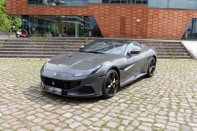Ferrari Portofino M Used vehicle for sale | First registration 04/2022 | Price 247.900 €