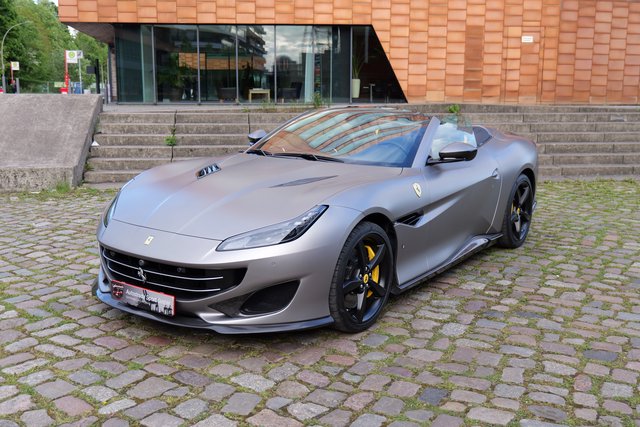 Ferrari Portofino SPORT EXHAUST SYSTEM Used vehicle for sale | First registration 12/2020 | Price 195.900 €