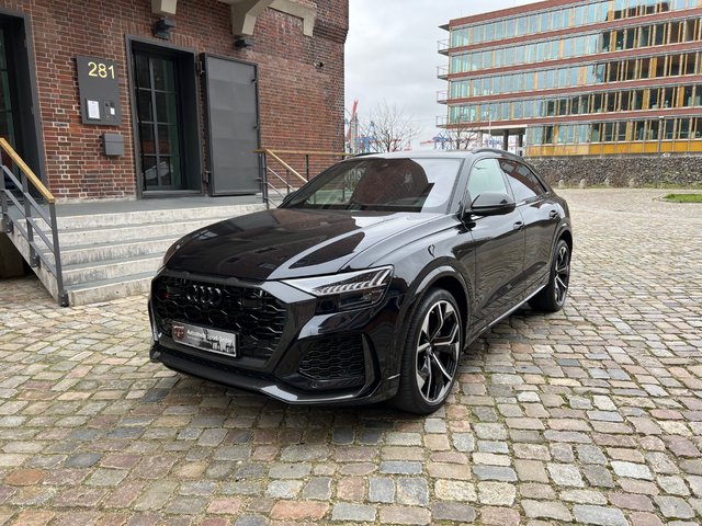 Audi RS Q8 4.0 TFSI quattro Gebrauchtwagen Kaufen | EZ 02/2020 | Preis 145.900 €