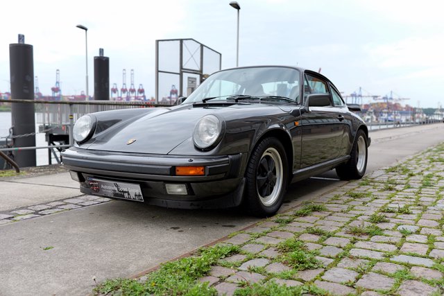 Porsche 911 Carrera Coupe Deutsches Fahrzeug aus 1 Hand Gebrauchtwagen Kaufen | EZ 01/1989 | Preis 69.900 €