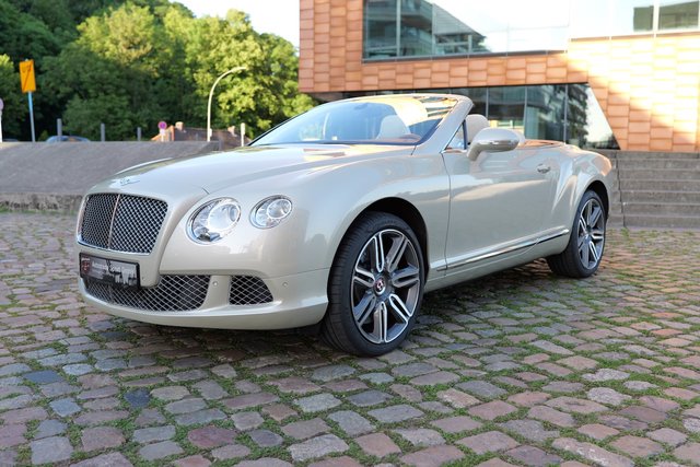 Bentley Continental GTC Used vehicle for sale | First registration 01/2012 | Price 69.900 €