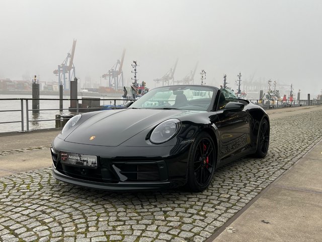 Porsche 992 Carrera Cabriolet 4 GTS Sitzbelüftung /Sport-Design-Paket Used vehicle for sale | First registration 08/2022 | Price 194.900 €
