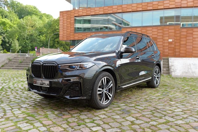 BMW X7 xDrive 30 d M Sport Gebrauchtwagen Kaufen | EZ 06/2020 | Preis 52.900 €