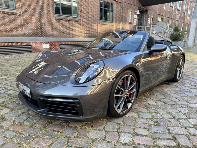Porsche 992 Carrera 4 S Cabriolet Adaptive Sportsitze Sort-Auspuffanlage Gebrauchtwagen Kaufen | EZ 05/2019 | Preis 139.900 €