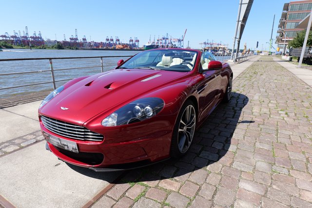 Aston Martin DBS Erstklassiger Zustand, Traumwagen der Extraklasse! Gebrauchtwagen Kaufen | EZ 02/2010 | Preis 102.900 €
