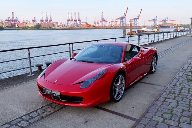 Ferrari 458 ITALIA COUPE Lückenlos Wartung Historik Gebrauchtwagen Kaufen | EZ 03/2012 | Preis 169.900 €