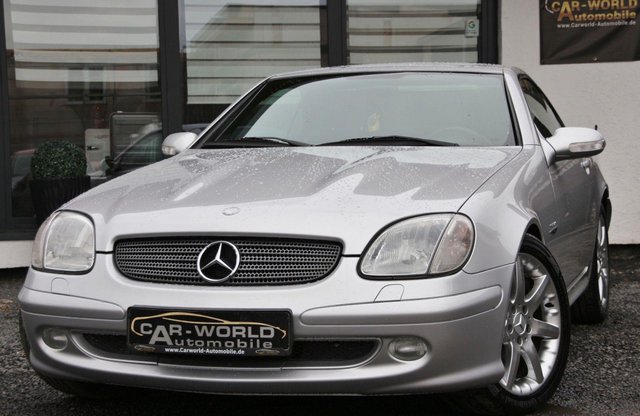 Mercedes-Benz SLK 230 SLK Roadster 1.HD Klima Xeno Scheckheft Gebrauchtwagen Kaufen | EZ 12/2002