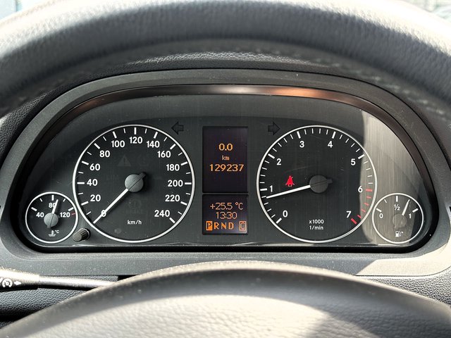 Mercedes-Benz A 160 5-türig Automatik/1.HD/Garantie - bilder 10
