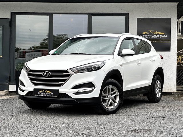 Hyundai TUCSON 1.HAND/GARANTIE/KLIMA/NAVI Gebrauchtwagen Kaufen | EZ 03/2018 | Preis 12.499 €
